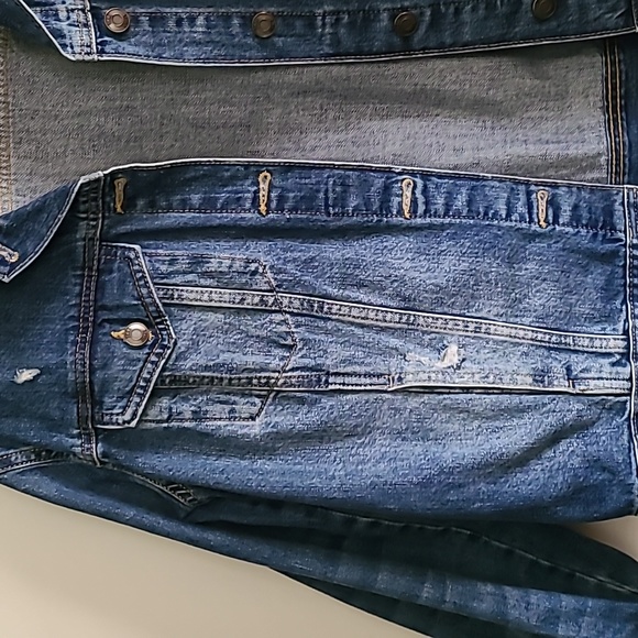 Jacket - Picture 3 of 5